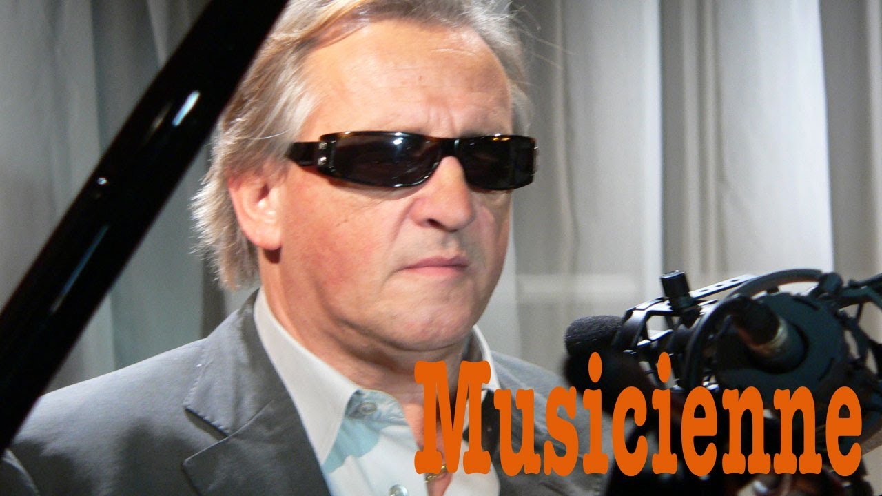 Musicienne - acoustique - Gilbert Montagné