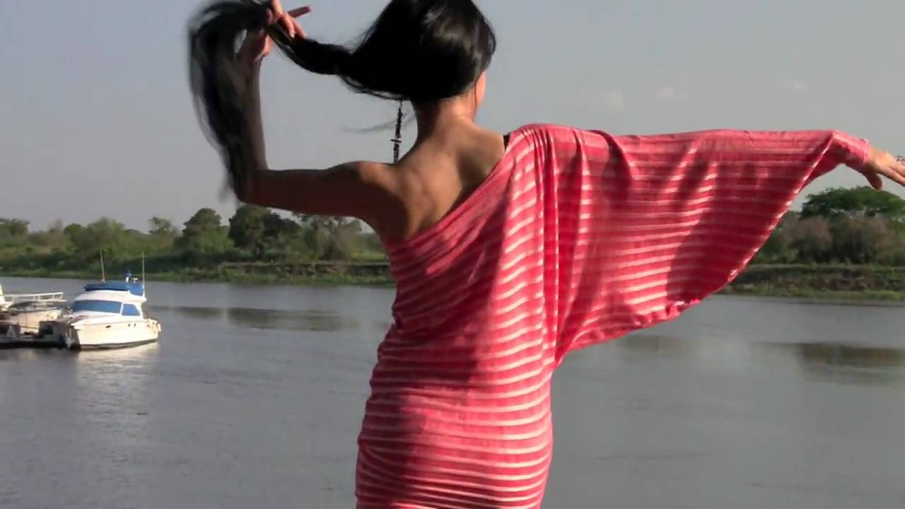 Create A Chic One shoulder Bat Sleeve Top