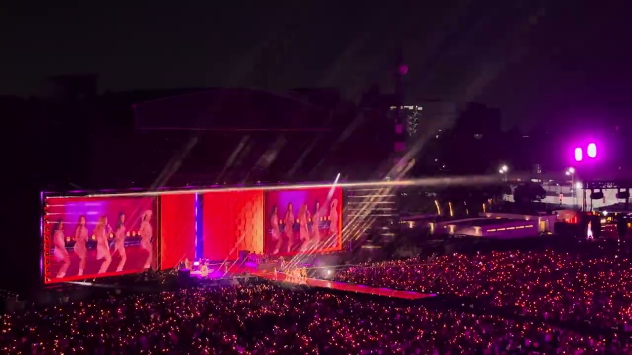 🔥 Shakira en vivo &ndash; Loca + Addicted to You encendieron CDMX | Concierto 2025 💃🎶