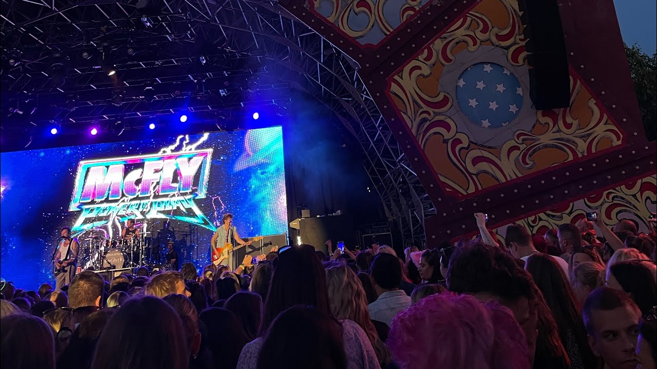 McFly - That Girl (Dreamland Margate, 07/07/23)