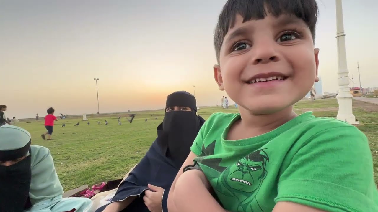 Maa beta ki larai | 2nd roza iftar | family k sth outing 😍..  babar akbar vlog