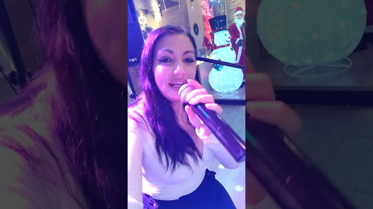 Ioana Tutuianu De ce tinere paru-n cap ți-a caruntit.?  Cover 