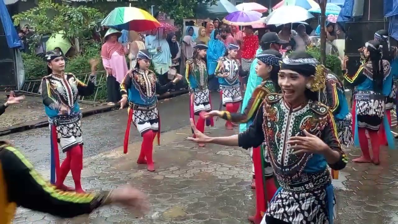 SENGGOT BANYUMASAN-GENDING EBEG WIJAYASARI LIVE KEDUNGWRINGIN