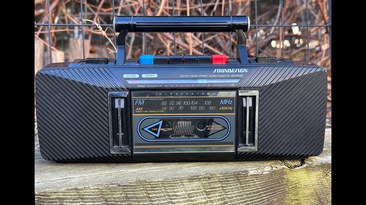 Vintage 1989 Soundesign 4620 AM/FM Cassette Recorder