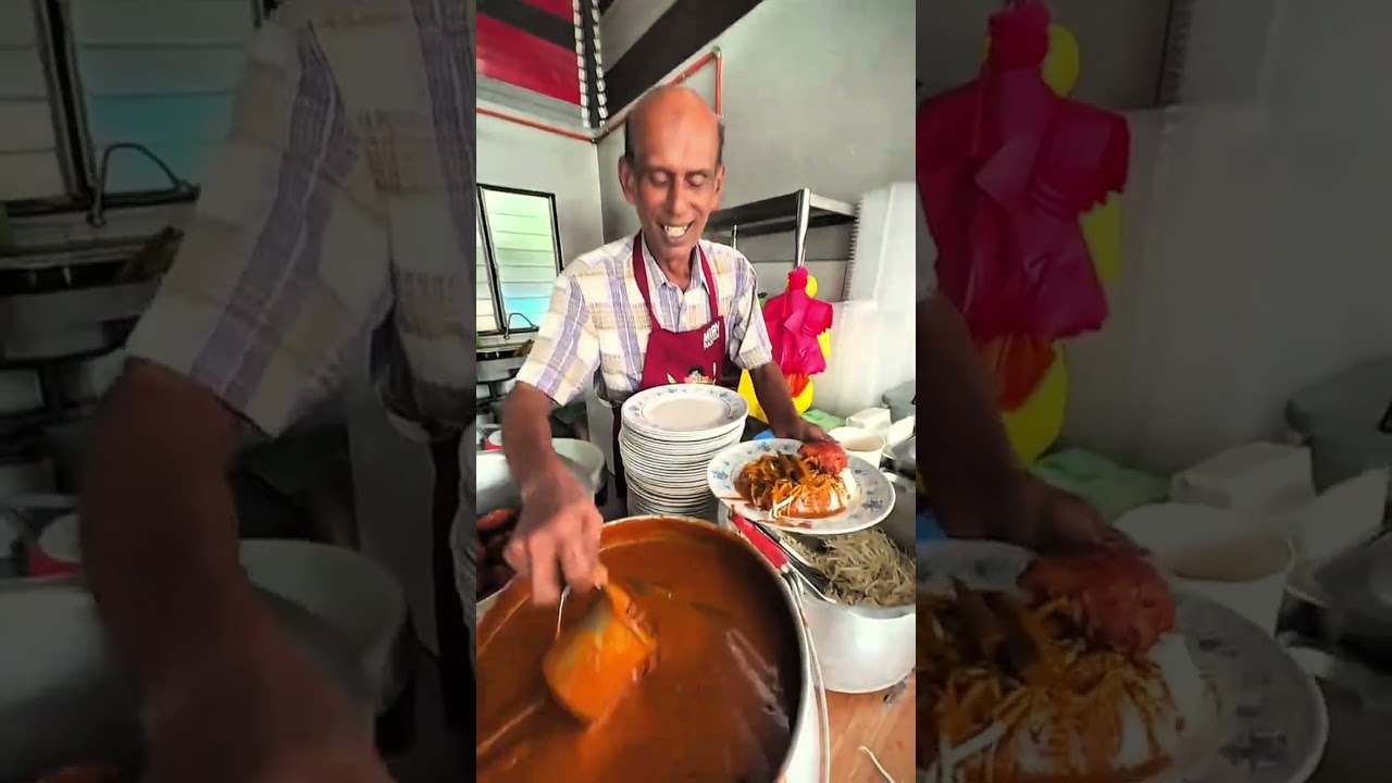 📍Kari Kepala Ikan Anuar (Bangsar) Jalan Tuanku Munawir, Seremban. Sederet Setia RM2.40.