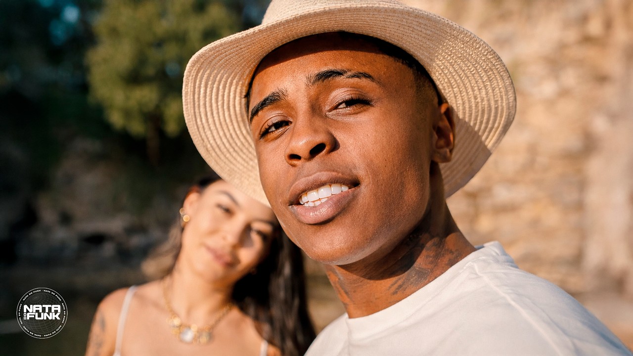 FIM DE CARNAVAL EM SALVADOR - MC Meno K (Web Clipe)