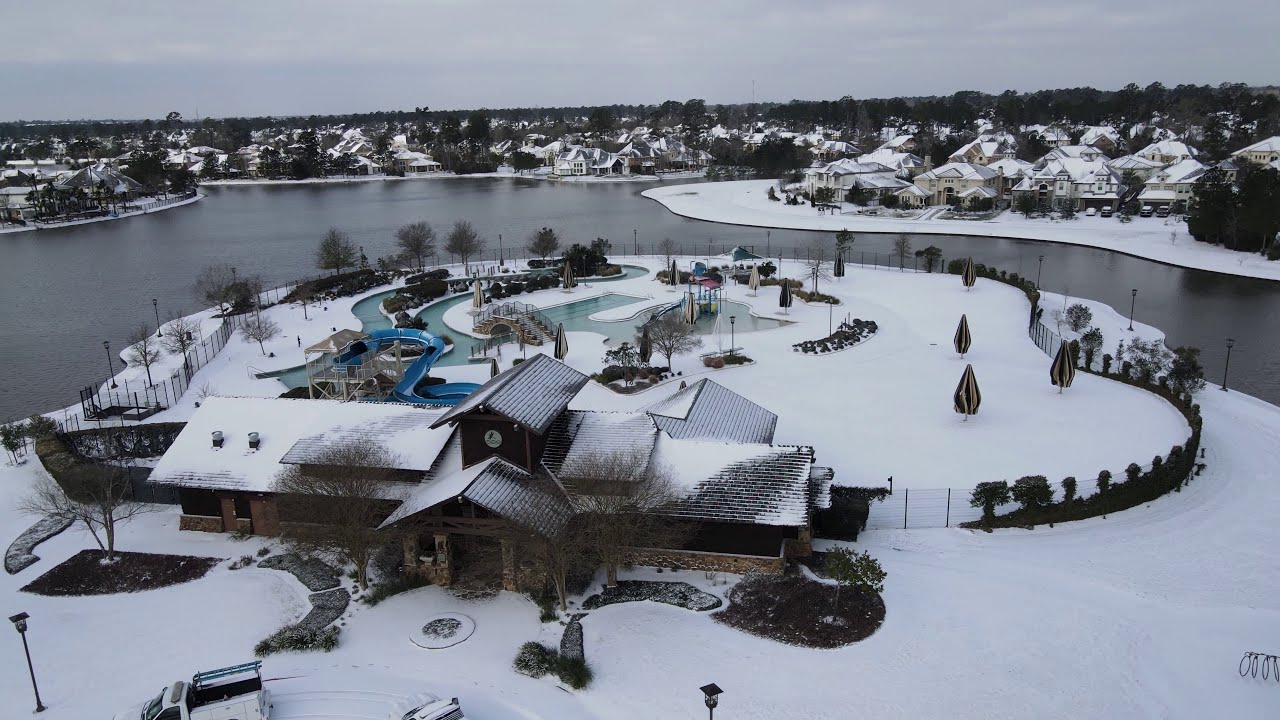 Woodlands Creekside Snowy Flyover