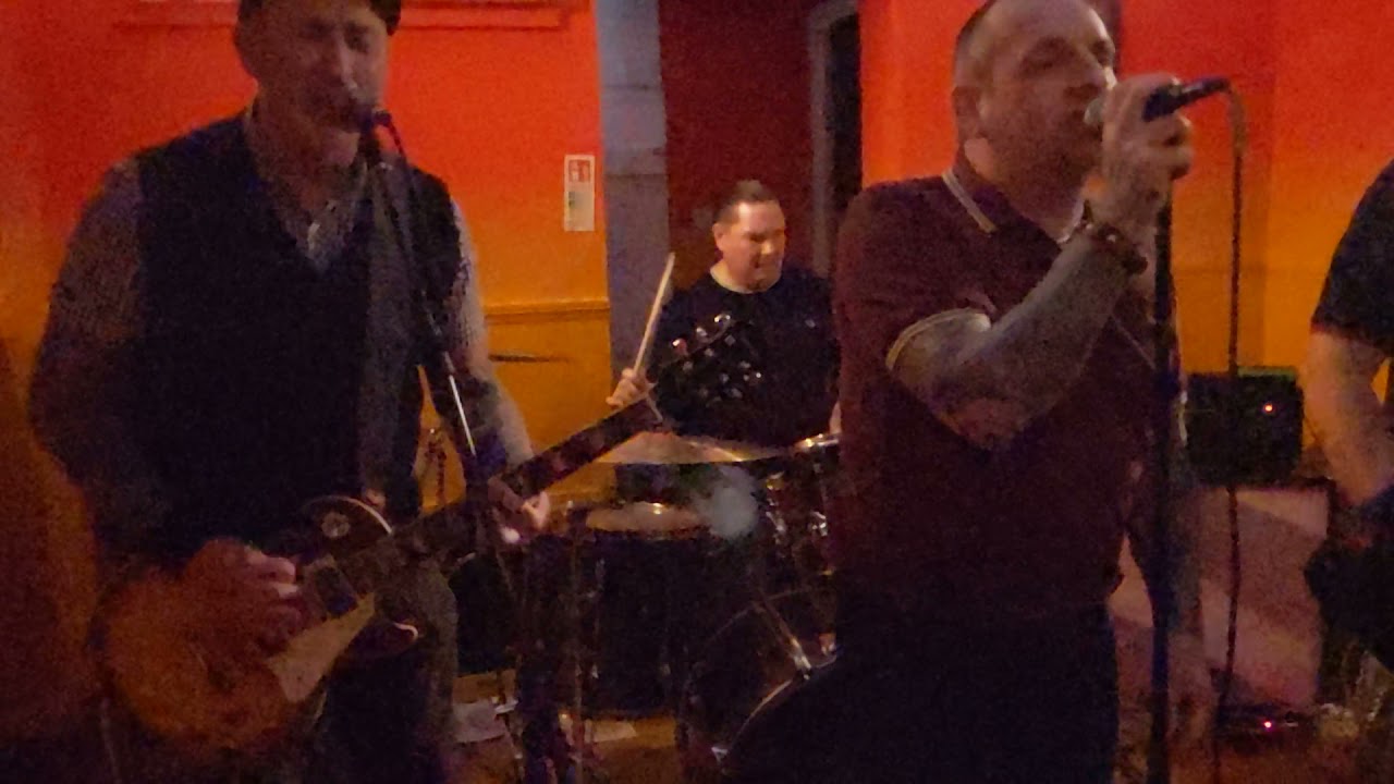On the Huh  - Put Your Boots Away (Live)
