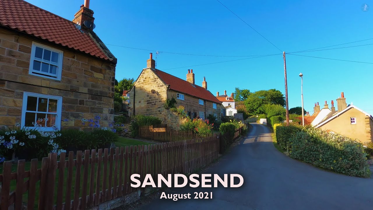 Exploring Sandsend | Beautiful Yorkshire Coastal Village【4K】 | Let's Walk!