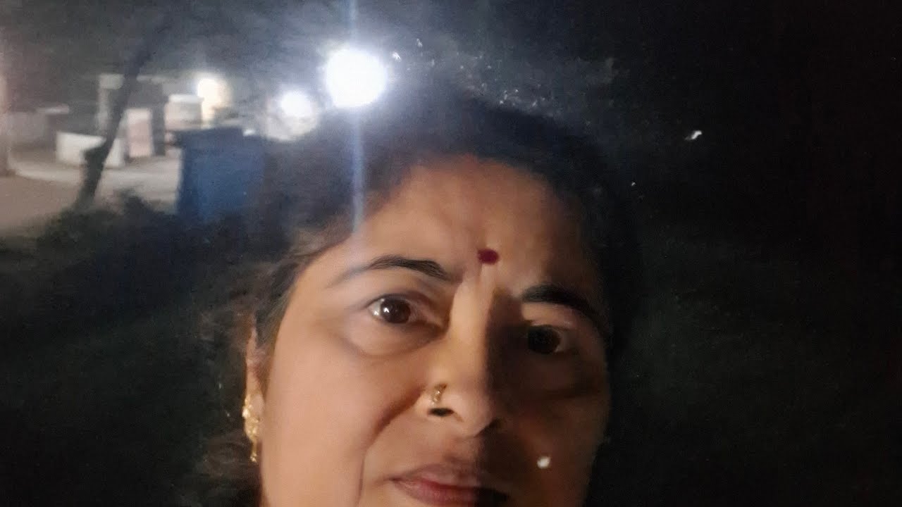 Beena Chaubey is live.good morning welcome 🙏 all friends live me aa jao