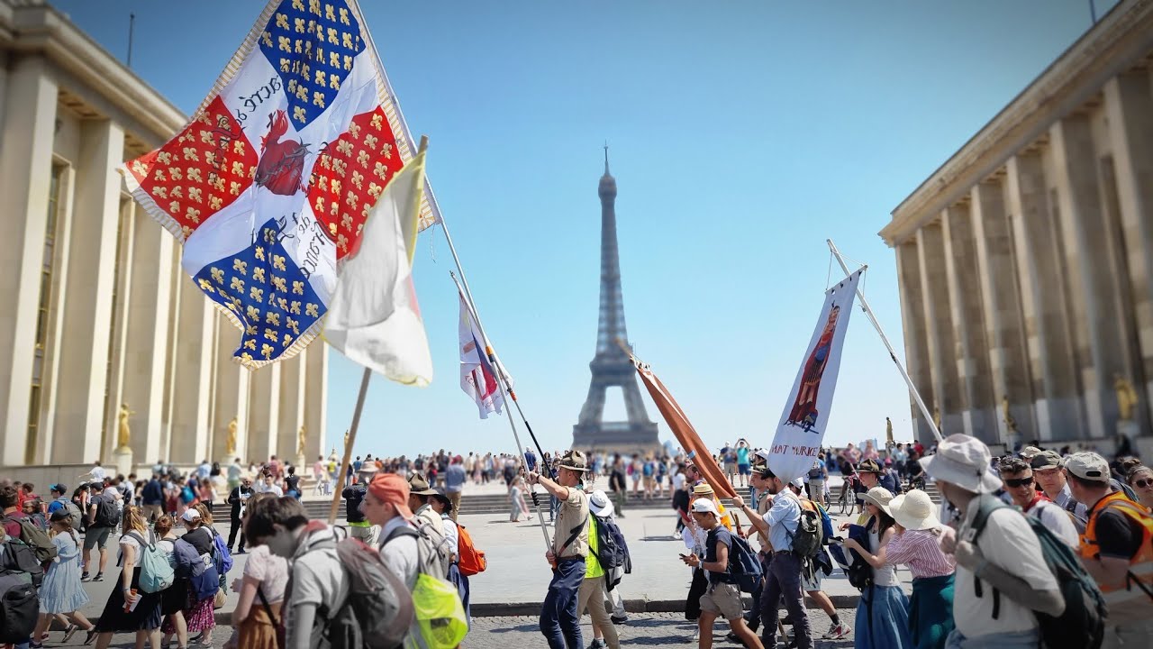 En direct de Paris : pèlerinage de Chartres-Paris