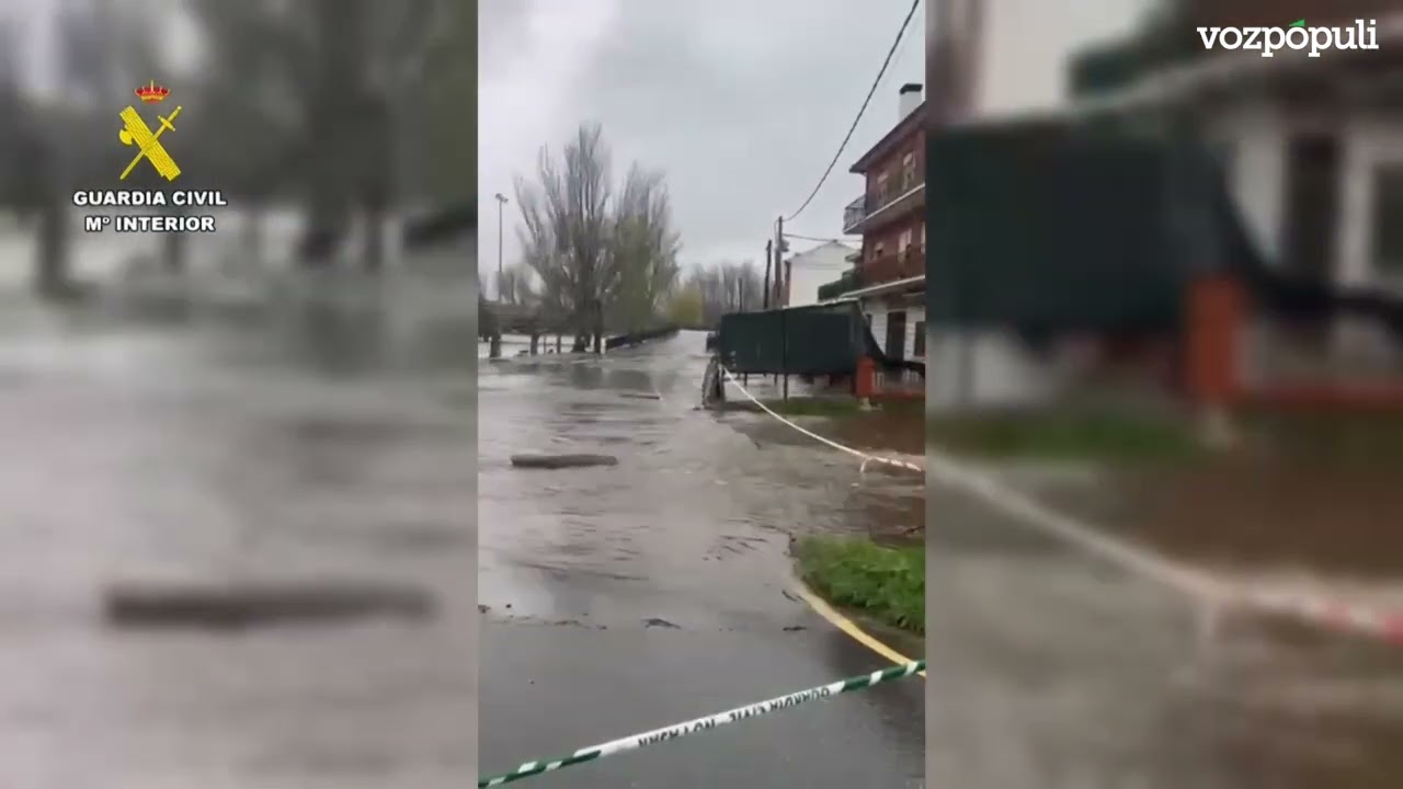 Desbordamiento del río Alberche a su paso por Navaluenga (Ávila)