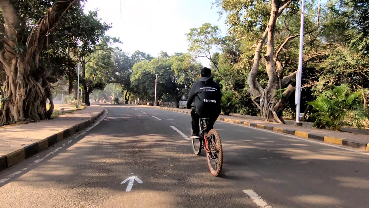 IIT Kharagpur 2.2 on Cycle || 4K
