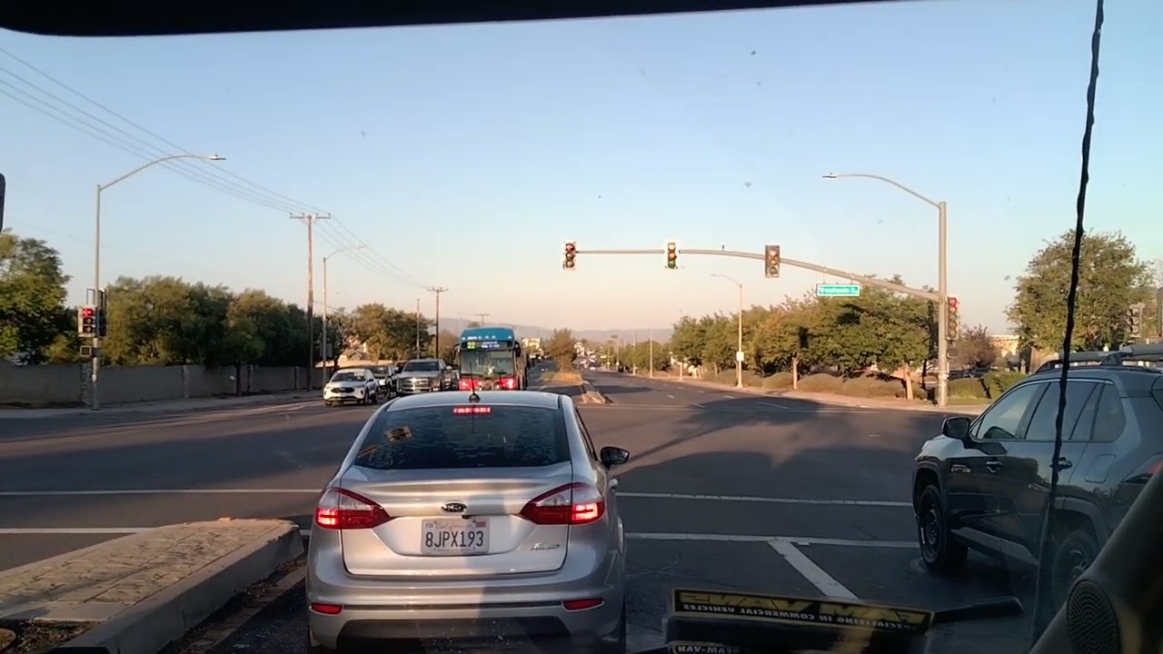 Riverside Transit Agency Bus 32314 on Route 22 - September 16, 2025