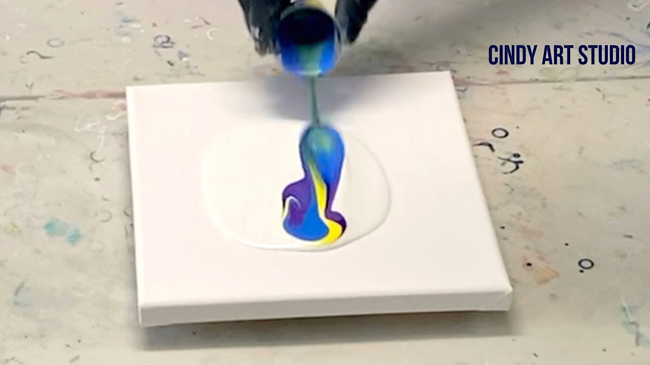 Hippie Crafter Premixed/Ready-to-Pour acrylic paints for pearl cells. Experimental trial w/wo water.
