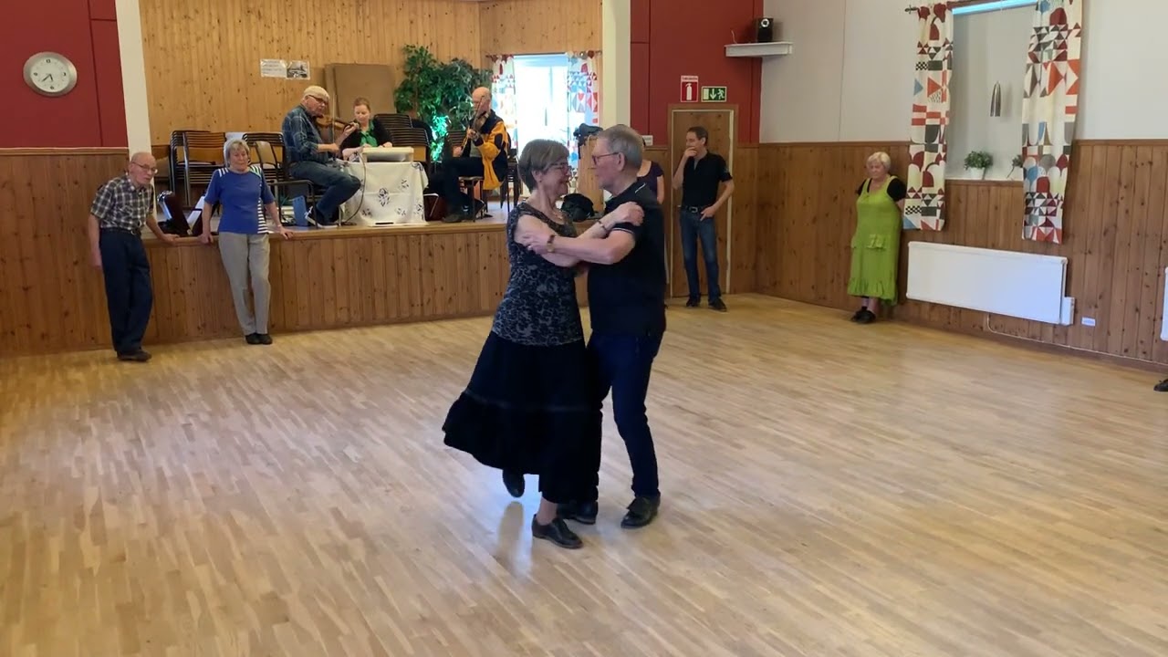 8  Polska och bakmes från Mattmar i Jämtland