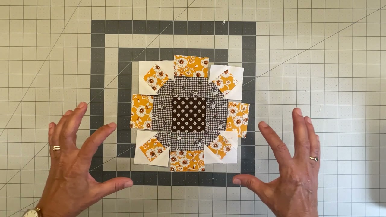 BLOQUE DE GIRASOLES DE PATCHWORK/  SUNFLOWER QUILT BLOCK