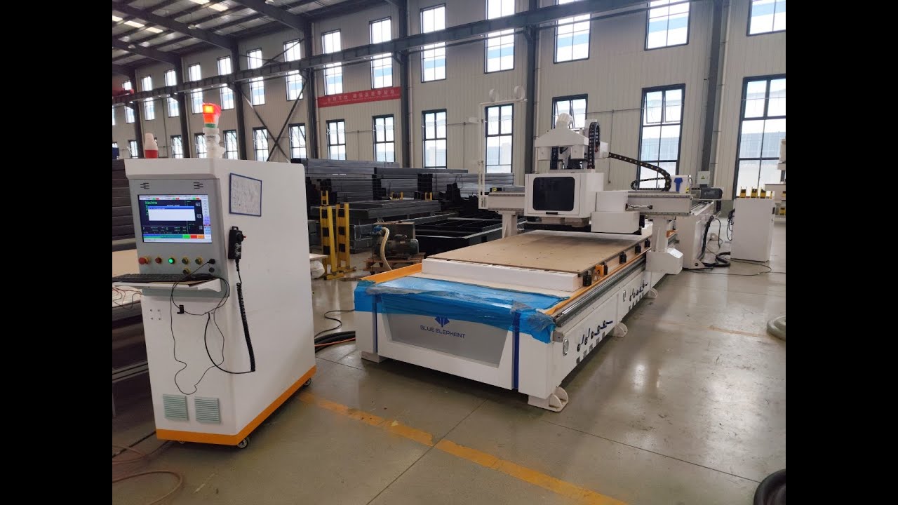 Blue Elephant 5*12ft 1637 ATC CNC nesting machine with auto labeling test video for Canadian client