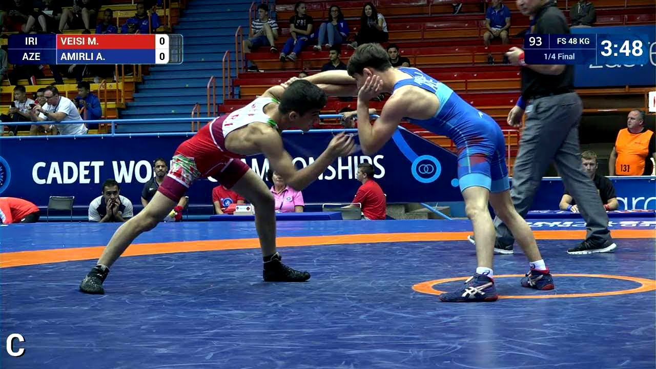 1/4 FS - 48 kg: M. VEISI (IRI) v. A. AMIRLI (AZE)