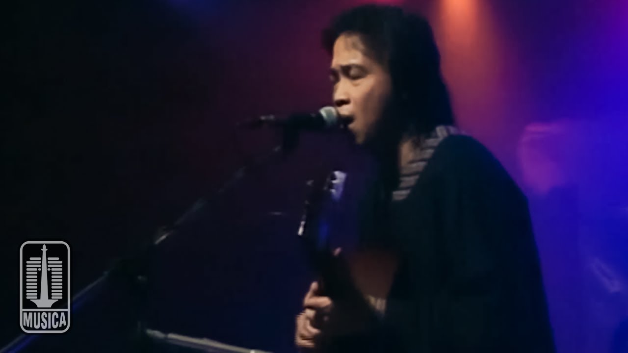 Chrisye - Kala Sang Surya Tenggelam (Live Acoustic)