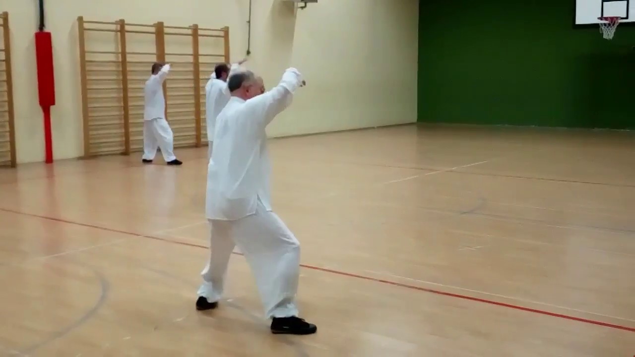 TAI CHI CHUAN TI SAN LU ABANO