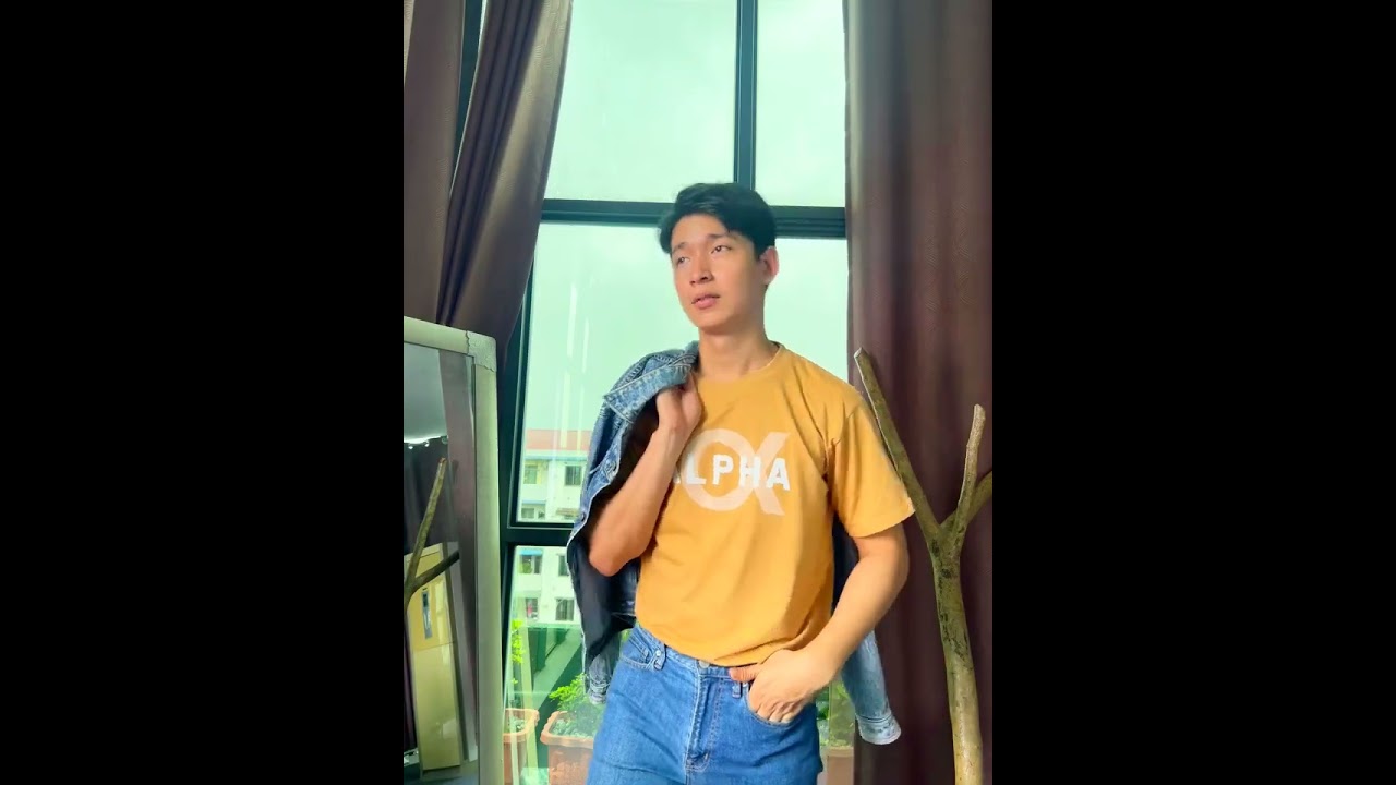 𝙃𝙤𝙬 𝙩𝙤 𝙨𝙩𝙮𝙡𝙚 𝙮𝙤𝙪𝙧 𝘼𝙡𝙥𝙝𝙖 𝙏-𝙨𝙝𝙞𝙧𝙩?