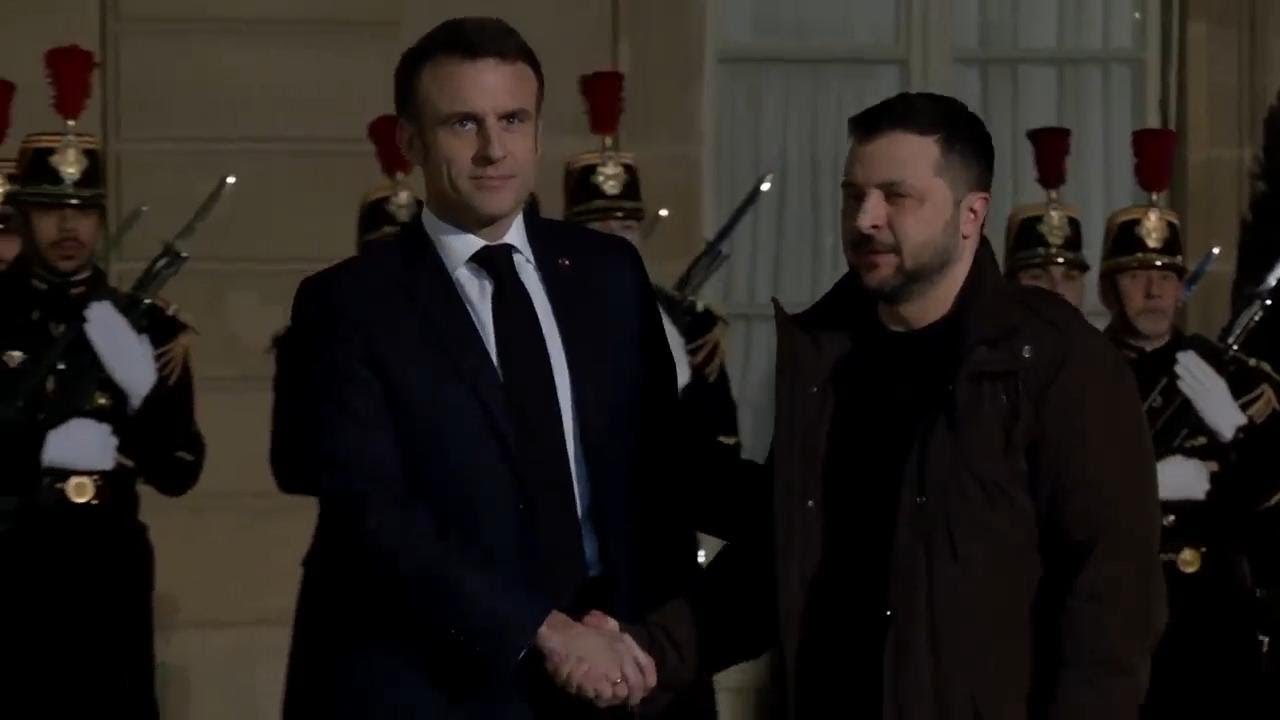 French President Emmanuel Macron welcomes Ukrainian President Volodymyr Zelenskyy to Elysee Palace
