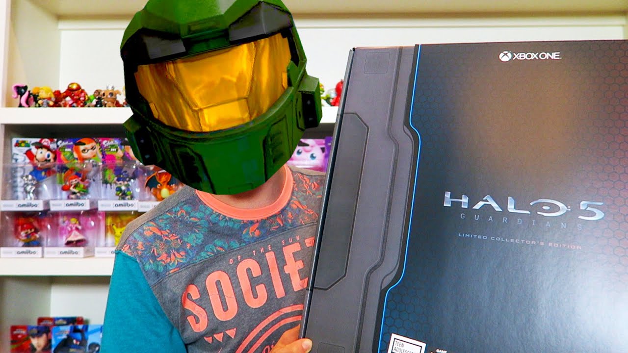 Halo 5 Collector's Edition Unboxing and Review - EPIC STATUE AND MORE!!