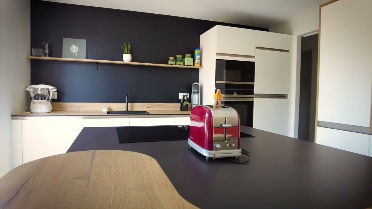R&Eacute;NOVATION 🔨 Cuisine sans poign&eacute;e blanche