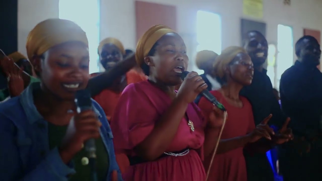 UMUHANGO WOGUHABWA INSHINGANO ZAGISHUMBA KURI CLEMENTINE