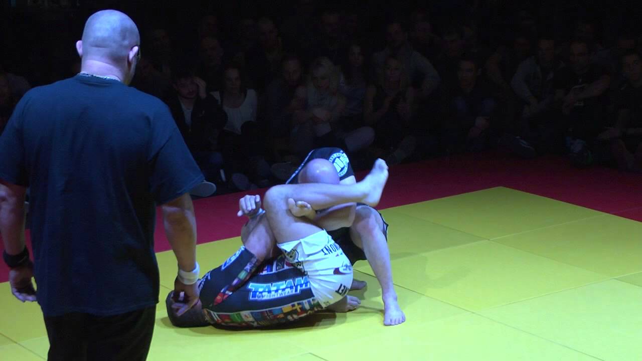 Macaco Branco Primates - Super fight 1 - Janne-Pekka Pietiläinen vs Dean Lister