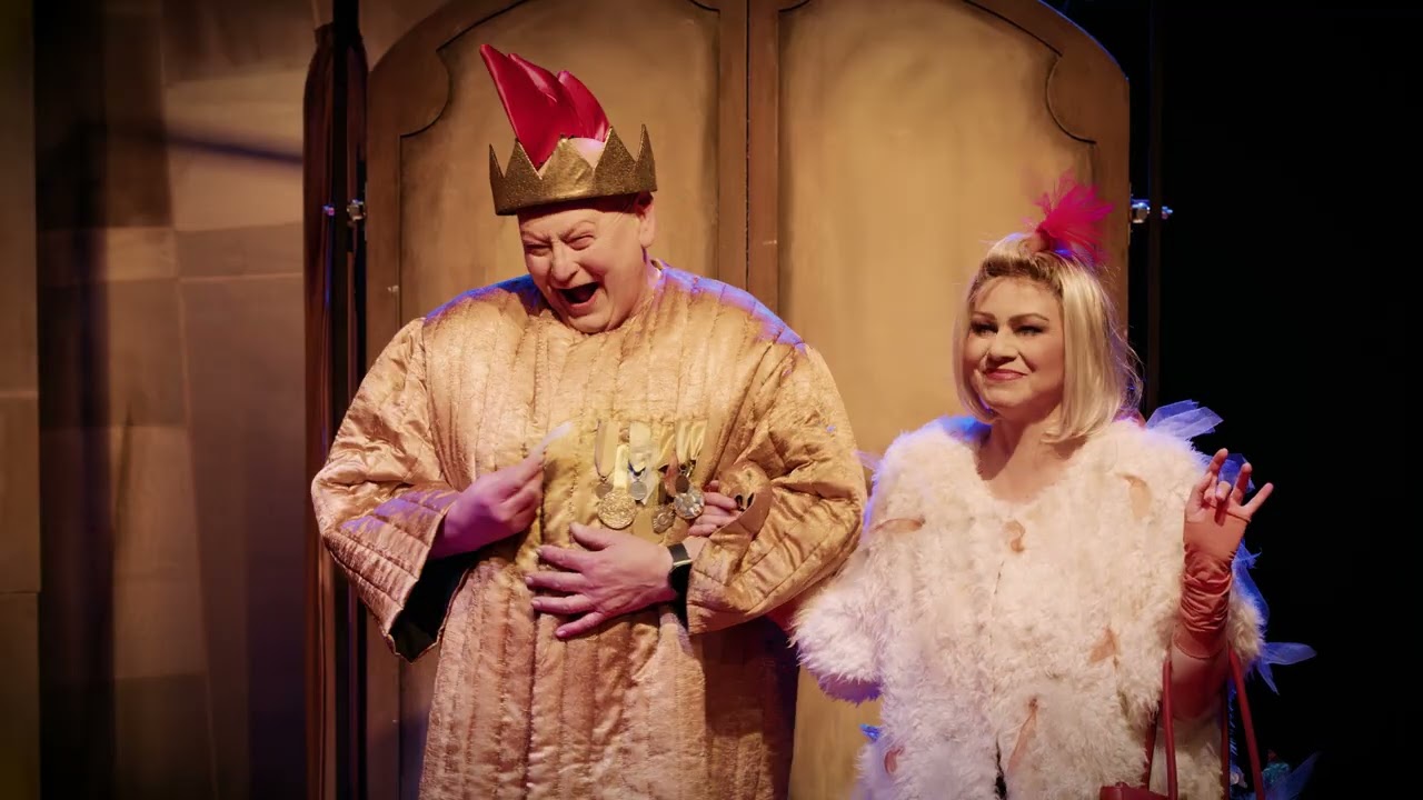 KR&Oacute;L ZOFIUS I CUDOWNA KURA - Białostocki Teatr Lalek