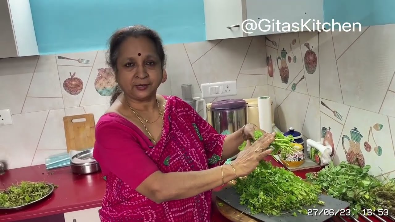 How to Clean & StoreCoriander , Methi Leaves & Green Chillies