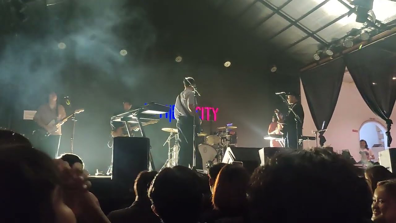PERUNGGU - GEMILANG LIVE AT TETAP DI JALANNYA TOUR BEKASI 2026