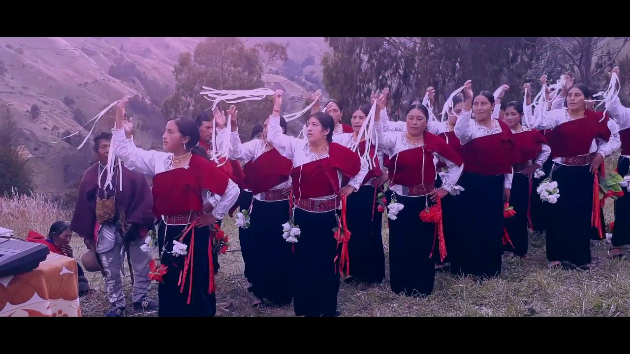 CORO LAS XII TRIBUS - En San-Guisel Alto RIOBAMBA-ECUADOR