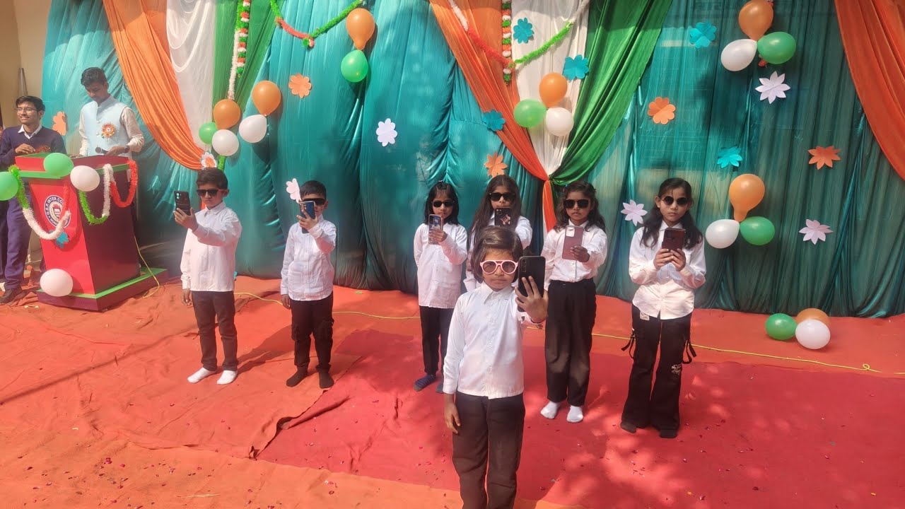 मोबाइल बुरी बला II Mobile Addiction Theme Dance Performance