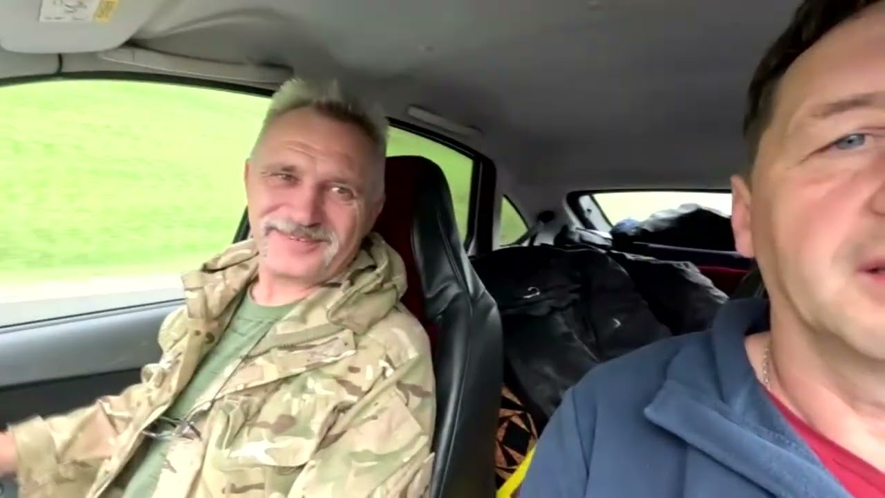 Рыбаки ловили рыбу в Карелии часть 1