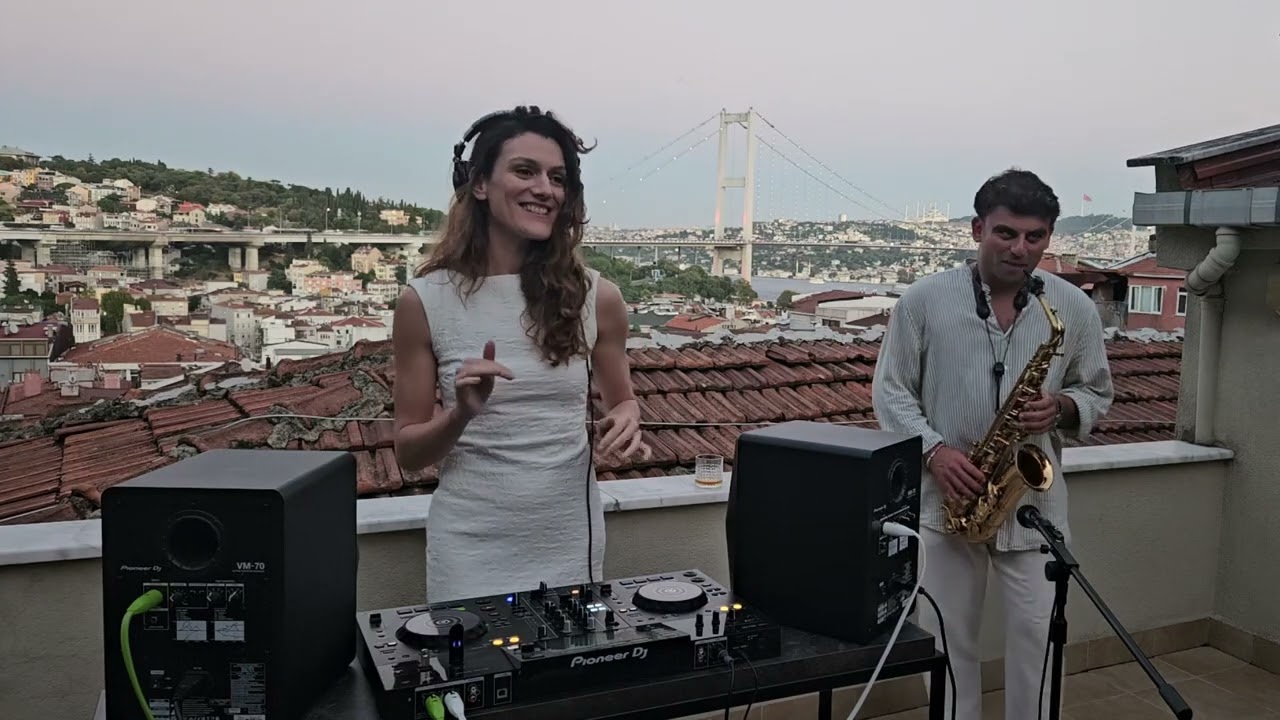 Terrace Sessions II: Deep, Chill House DJ Set feat. Live Saxophone