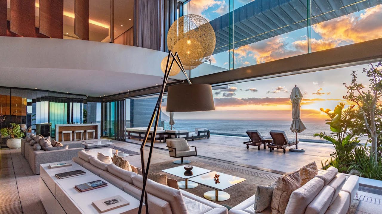 PENTAGON - CAPE TOWNS MOST ICONIC HOME