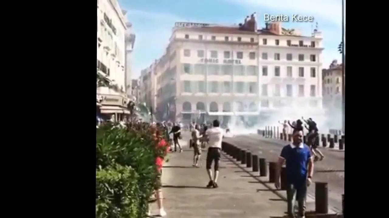 England VS Russia Crazy Fans Fight Marseille Euro 2016