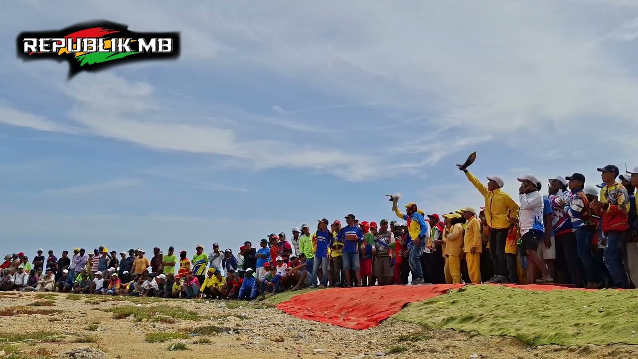 Part 3 Hari sabtu 800m Lomba Silaturrahmi MB Jatim putaran ke 3 lap.Poltera Sampang