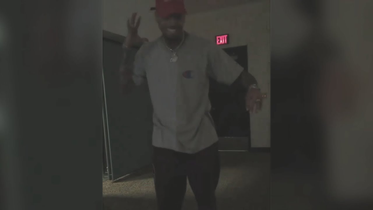 Chris Brown Dances To 