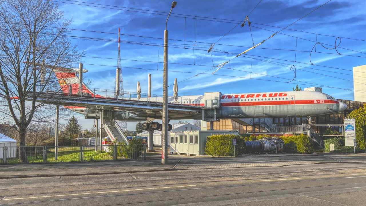 Rundgang Iljuschin IL 62 mit Interflug Robur Bus und Barkas