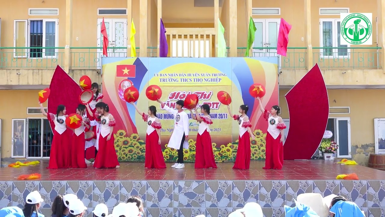 Việt Nam Tôi-Máu Đỏ Da Vàng/ Lớp 9B Trường THCS Thọ Nghiệp/ Hội Thi Văn Nghệ Chào Mừng 20-11-2023.