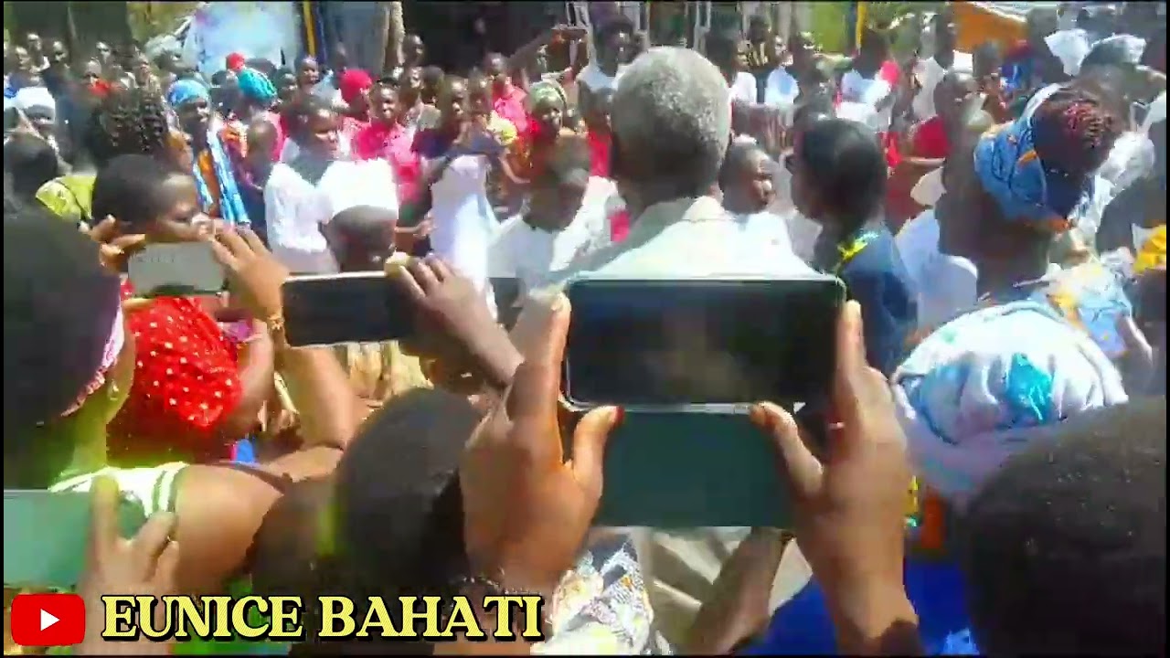 Eunice Bahati - Lazaro(Dance Performance Video)