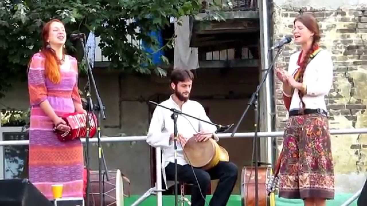 Olenky | Оленки - More, izgrejala, nane (Serbian folk song) #FolkRockVideo