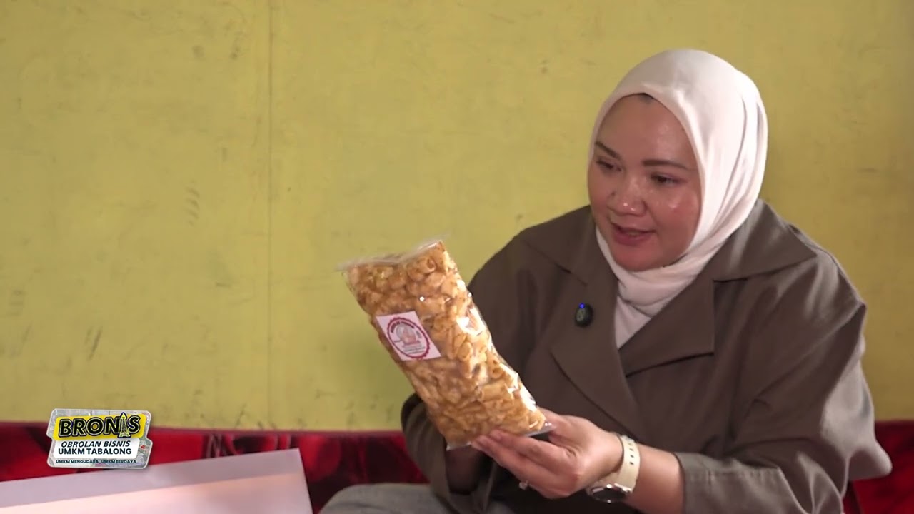 Makaroni Gurih Naik Kelas, Tembus Pasar Online - Bronis