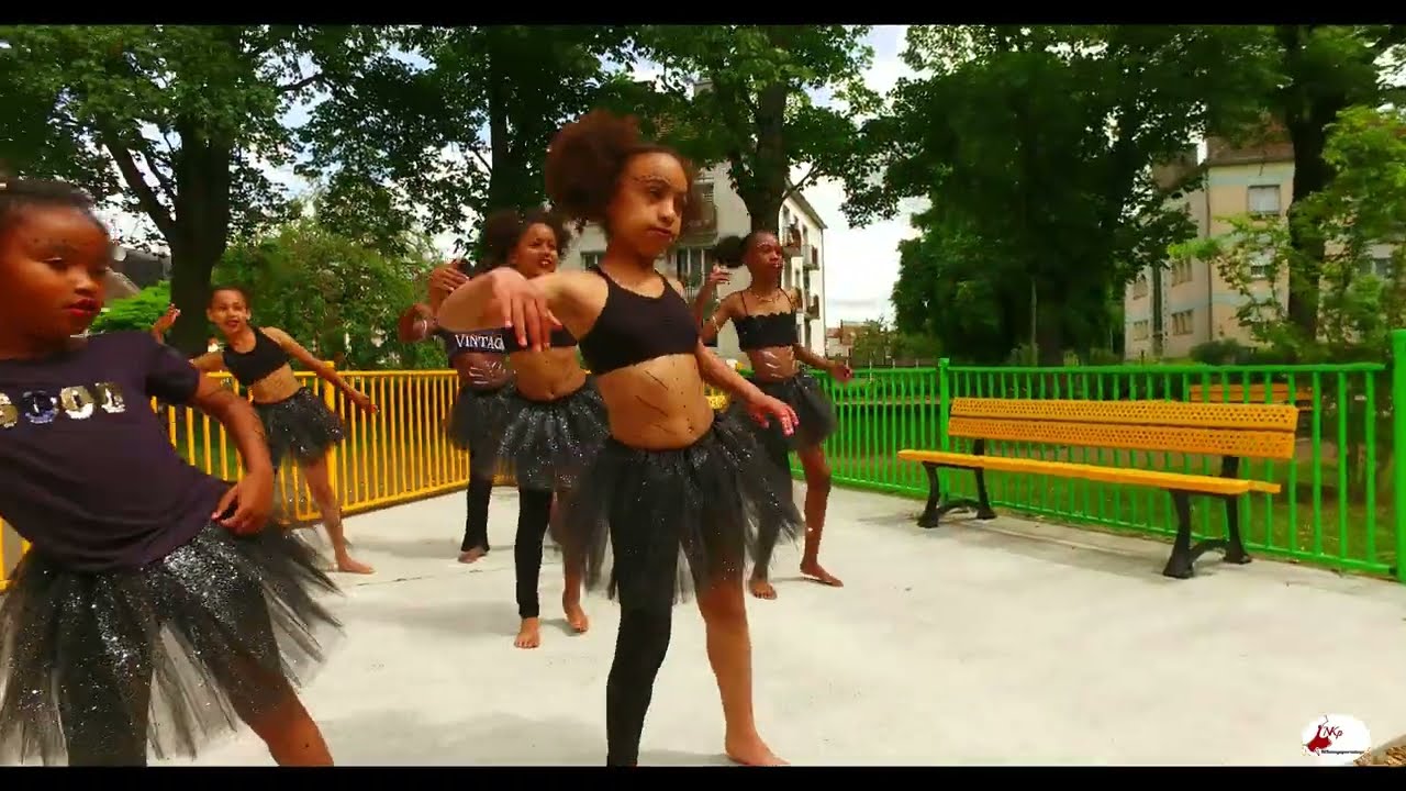 AFRO KIDS - PARTY WITH JAGABAN by NIKEENYAPARADAYS