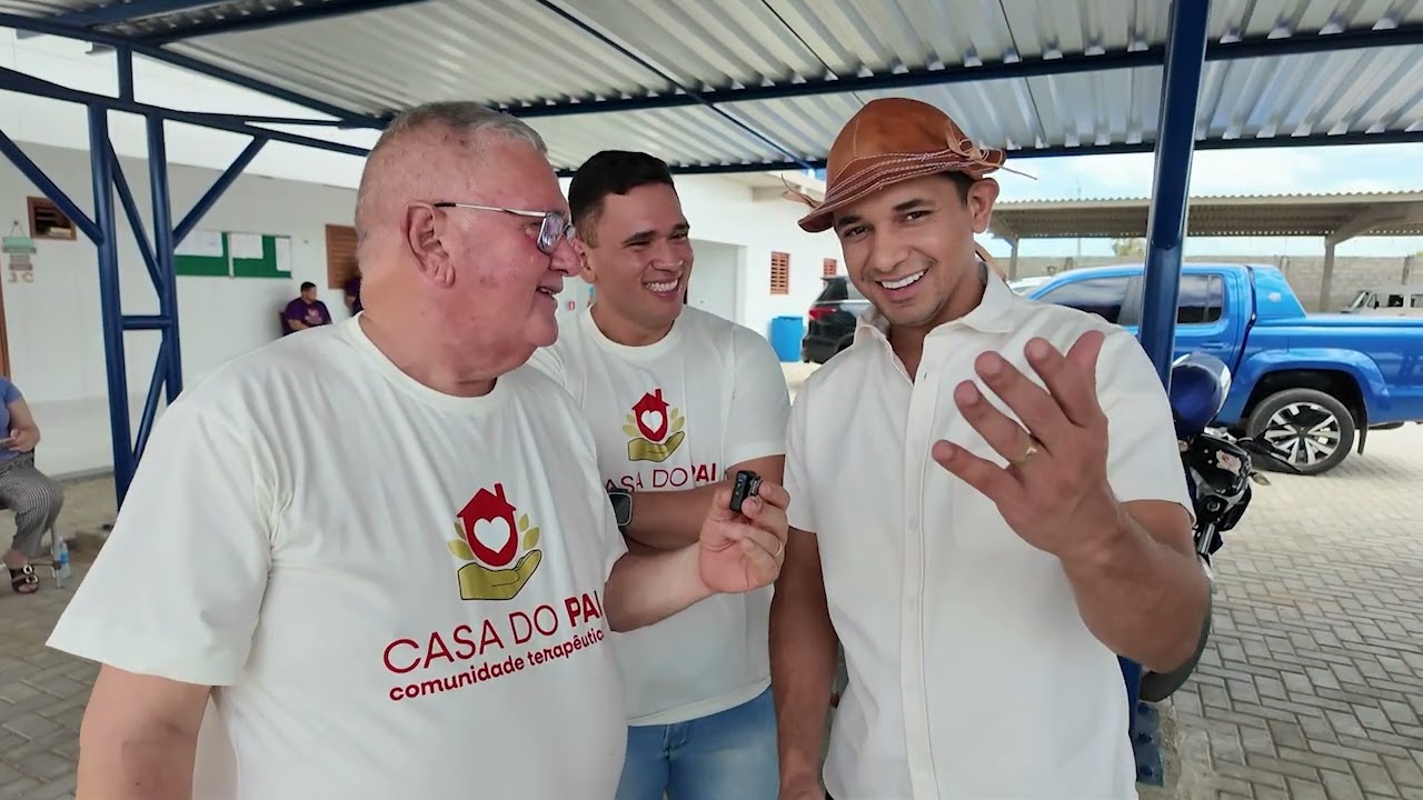 PREFEITO FAZ VISITA NA CASA DO PAI E SE IMPRESSIONA COM A ESTRUTURA