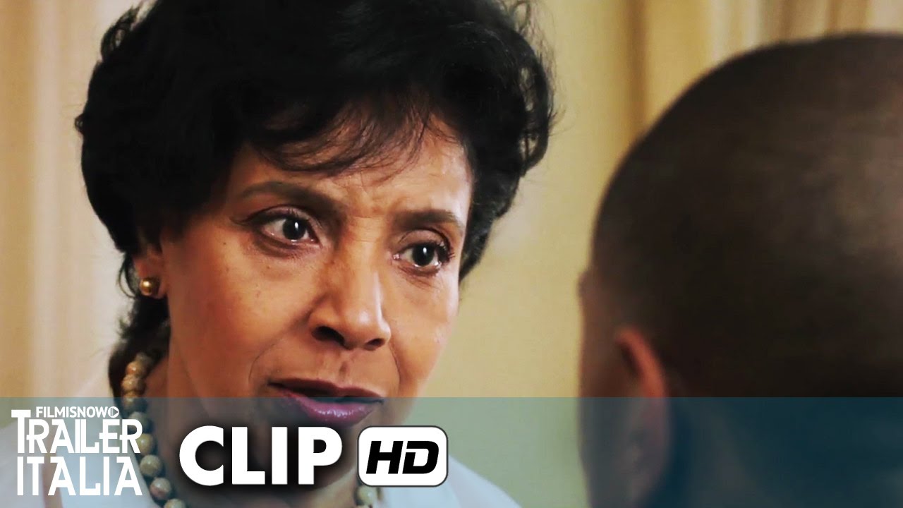 Creed - Nato per Combattere Clip Ufficiale 'Non sei costretto a diventare come lui' [HD]